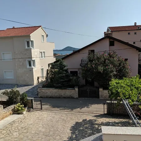 With A Parking Space - 18428 Vodice