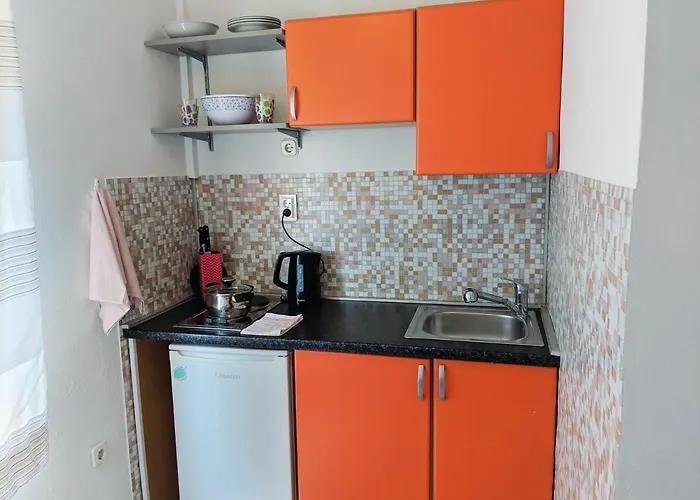 With Parking Space - 18428 Apartman *